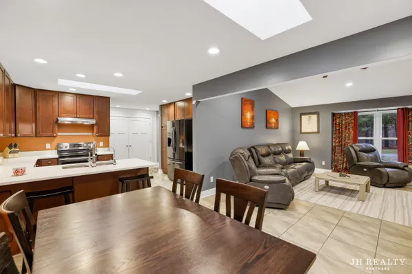 $359,900 | 5803 84th Street Southeast, Caledonia, MI 49316