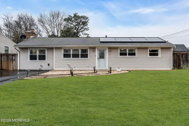 $449,000 | 31 Colgate Drive, Toms River, NJ 08757