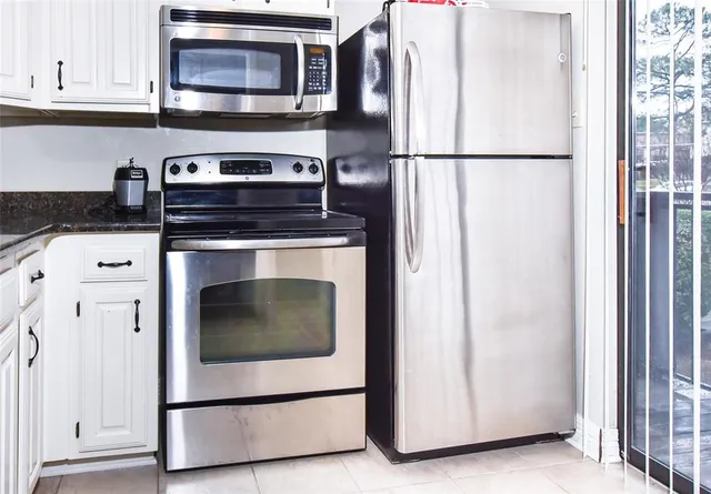 $1,250 | 3100 Fairfield Avenue, Unit 8A, Shreveport, LA 71104