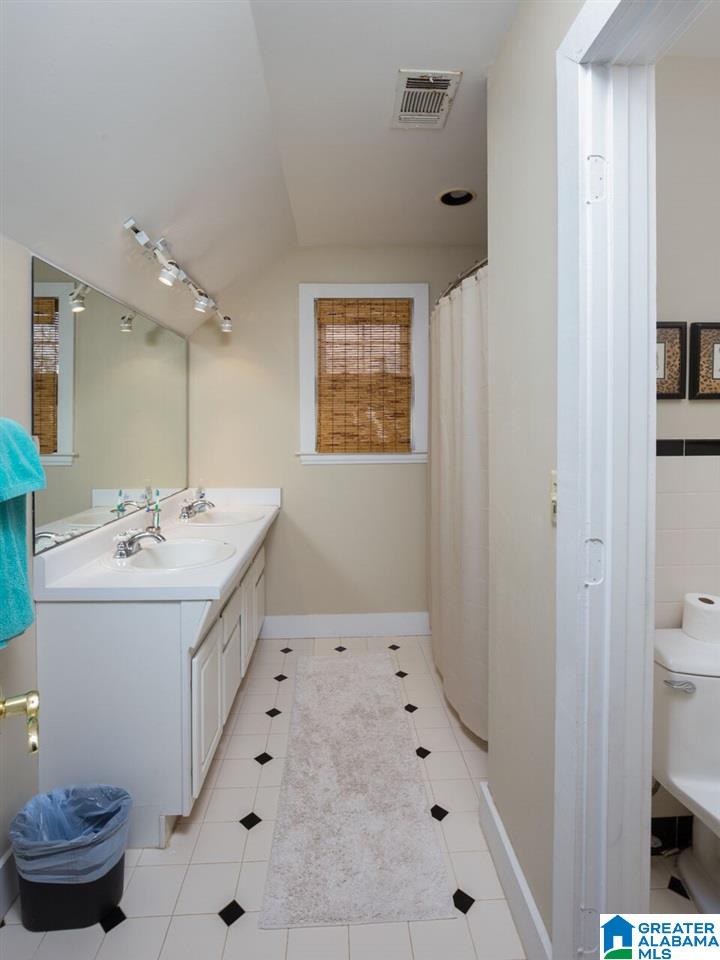 23 Spring Street Mountain Brook, AL 35213 - Photo 25 of 30