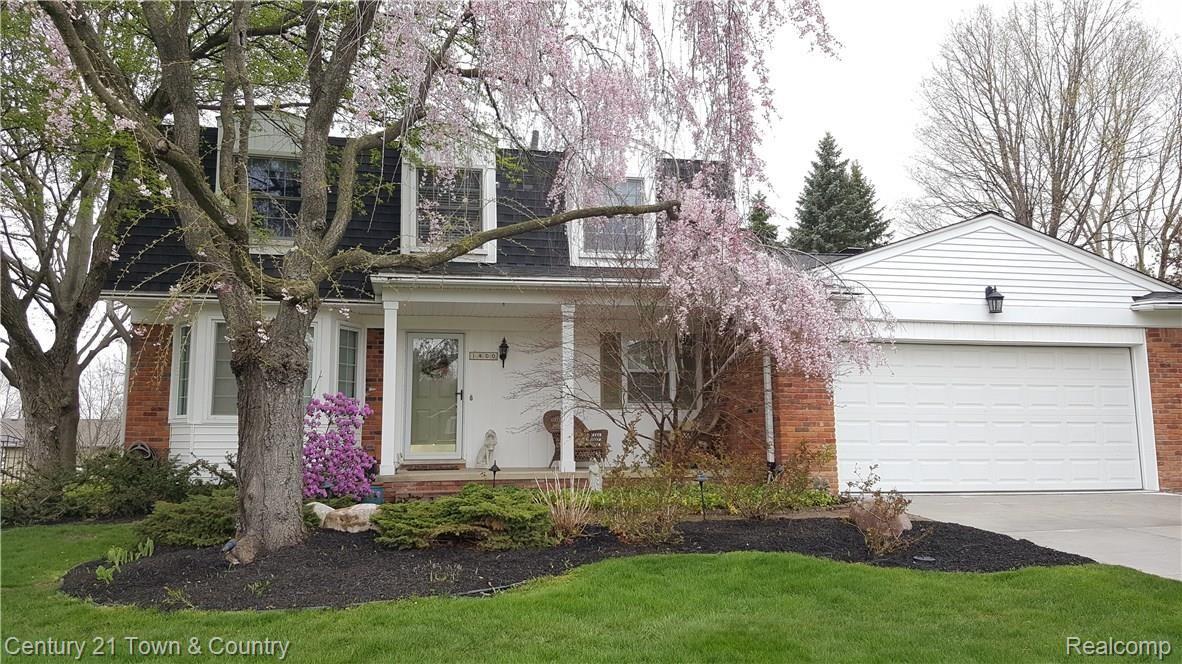 1400 Deerhurst Lane Rochester, MI 48307 - Photo 2 of 38 Front View