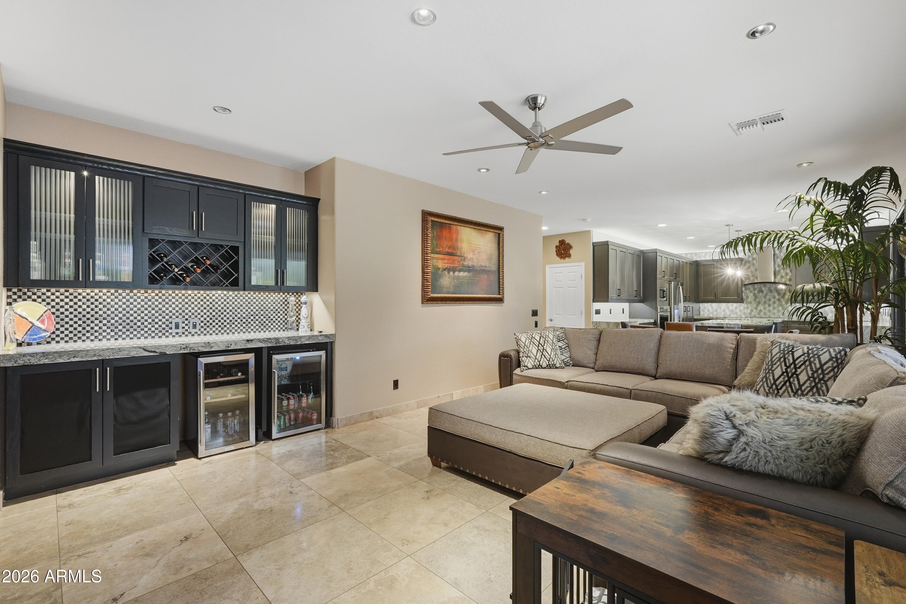 244 East Joseph Way Gilbert, AZ 85295 - Photo 4 of 50 Dry Bar/Beverage Station