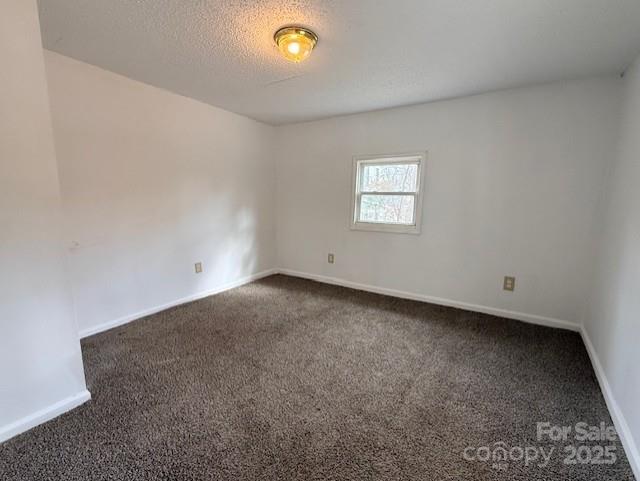 104 Price Street Mount Holly, NC 28120 - Photo 21 of 37 an empty room with a window