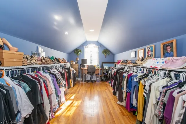 $1,299,999 | 23 Brookhill Place, Little Falls, NJ 07424