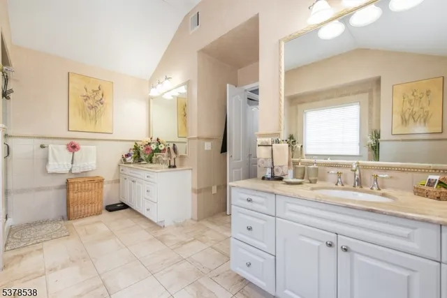 $1,299,999 | 23 Brookhill Place, Little Falls, NJ 07424