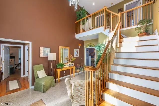 $1,299,999 | 23 Brookhill Place, Little Falls, NJ 07424