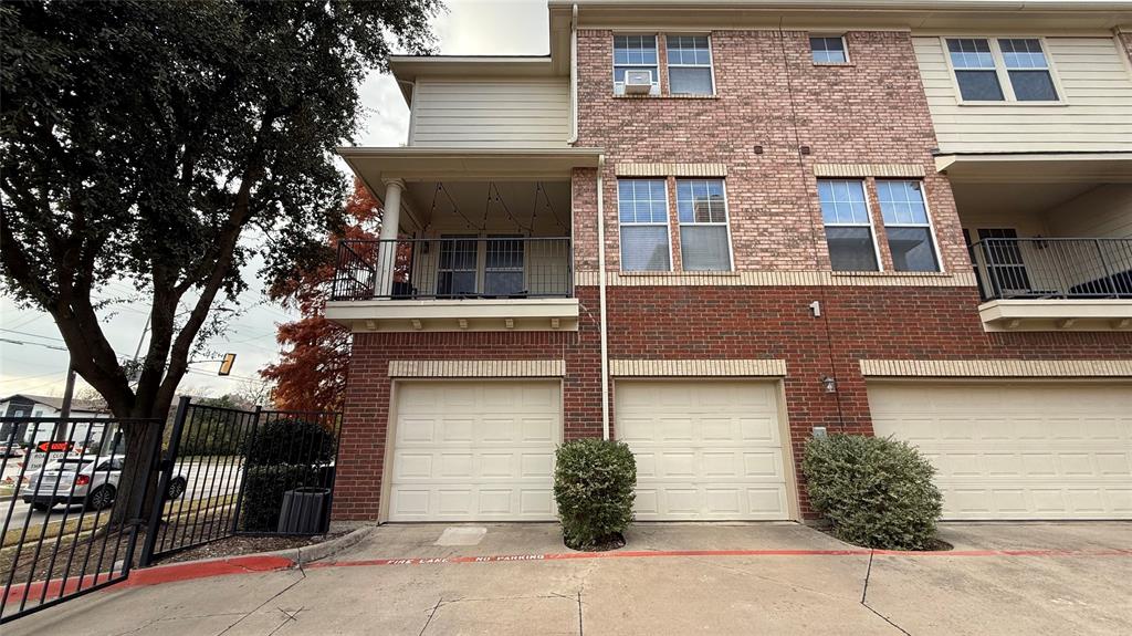 4904 Live Oak Street, Unit 1 Dallas, TX 75206 - Photo 16 of 20 front view of a house