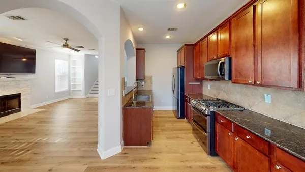 $2,699 | 4904 Live Oak Street, Unit 1, Dallas, TX 75206
