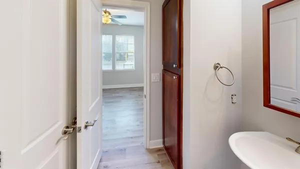 $2,699 | 4904 Live Oak Street, Unit 1, Dallas, TX 75206