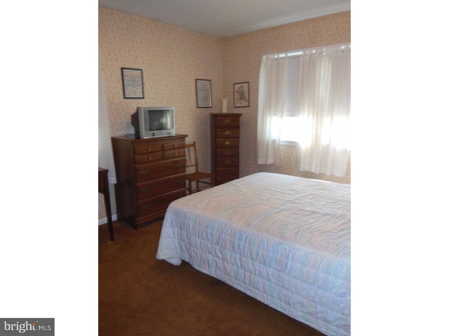 4 Lexington Road Bordentown, NJ 08505 - Photo 11 of 20 Gallery Image 11
