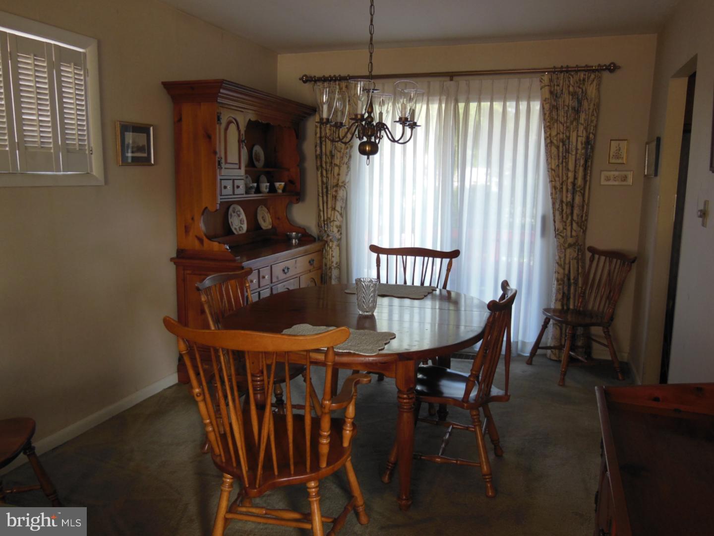 4 Lexington Road Bordentown, NJ 08505 - Photo 4 of 20 Gallery Image 4