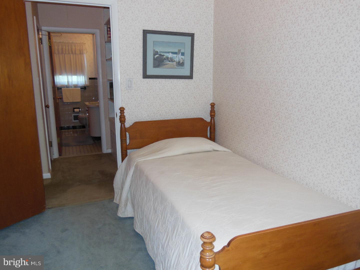 4 Lexington Road Bordentown, NJ 08505 - Photo 9 of 20 Gallery Image 9