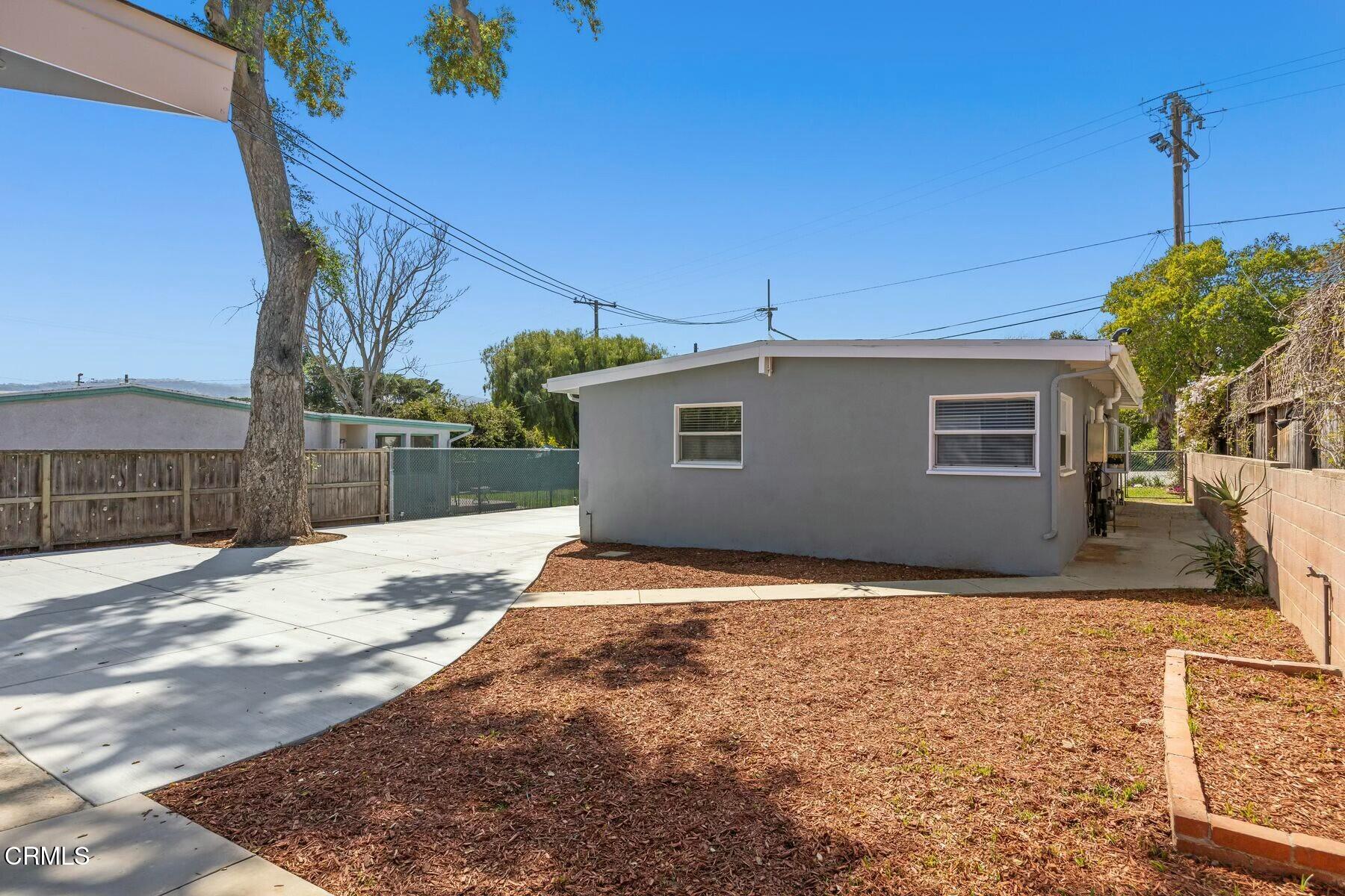 52 Prospect Street Oak View, CA 93022 - Photo 14 of 15 tempImageW18Xbk