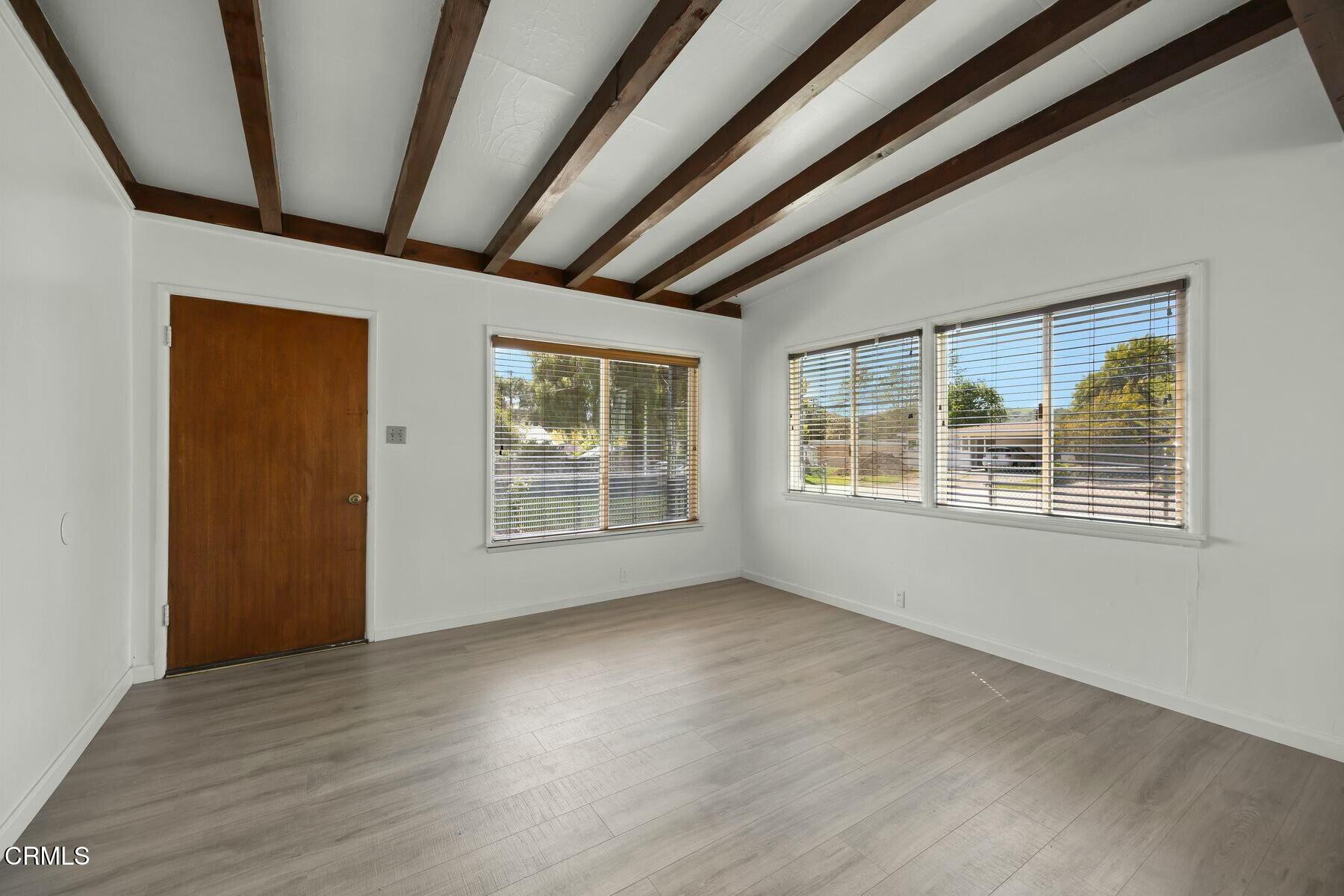 52 Prospect Street Oak View, CA 93022 - Photo 5 of 15 tempImagefXWm52