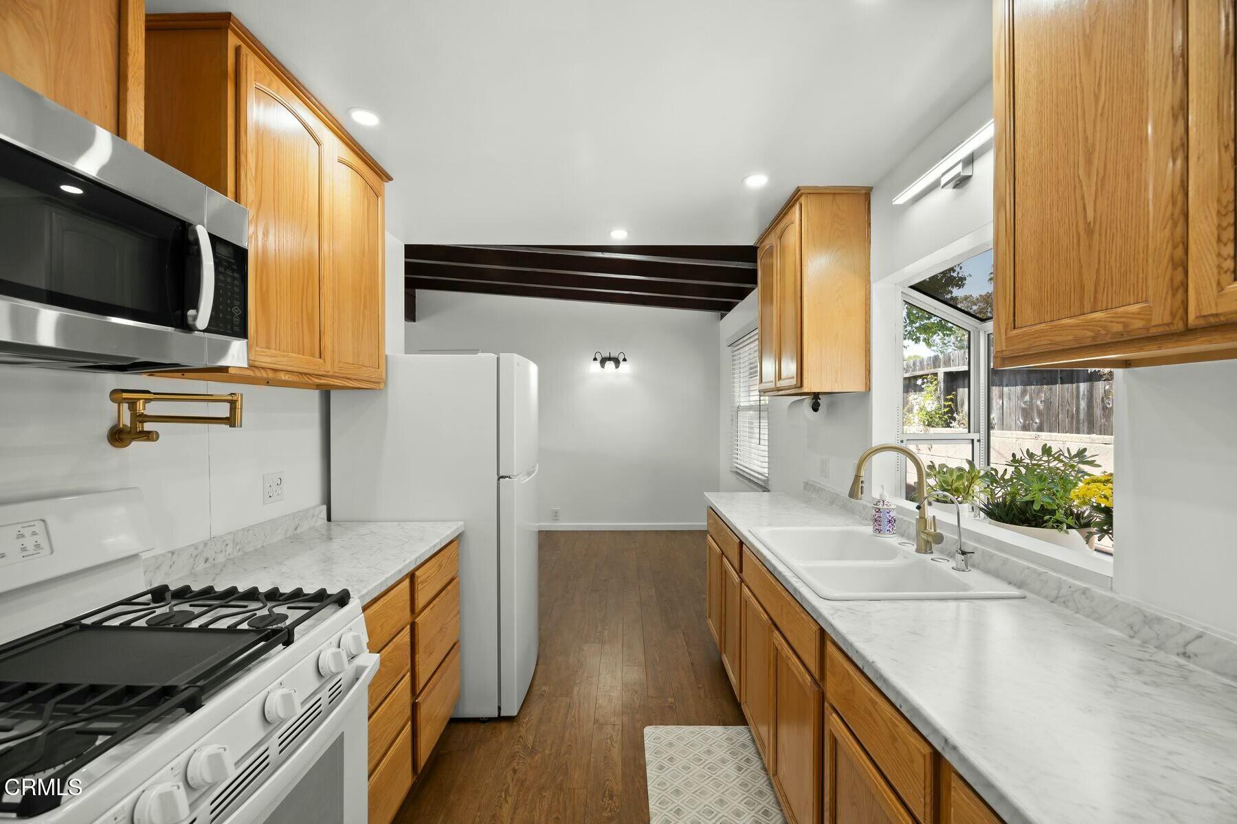 52 Prospect Street Oak View, CA 93022 - Photo 7 of 15 tempImagejeiwd5