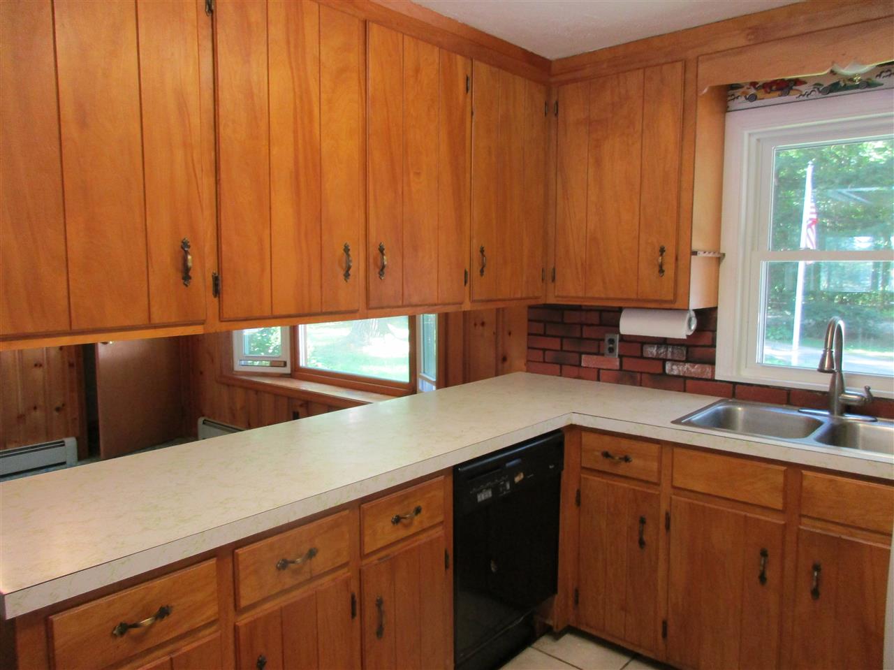 47 Andrews Road Tilton, NH 03276 - Photo 11 of 29
