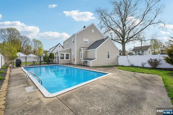 $724,000 | 525 Ramapo Avenue, Pompton Lakes, NJ 07442
