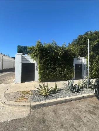 $5,800 | 1009 Palms Boulevard, Venice, CA 90291