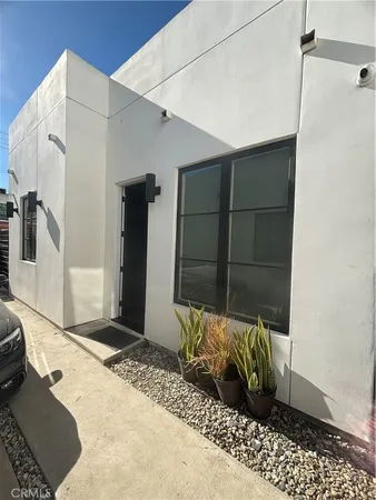 $5,800 | 1009 Palms Boulevard, Venice, CA 90291