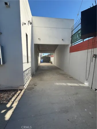 $5,800 | 1009 Palms Boulevard, Venice, CA 90291