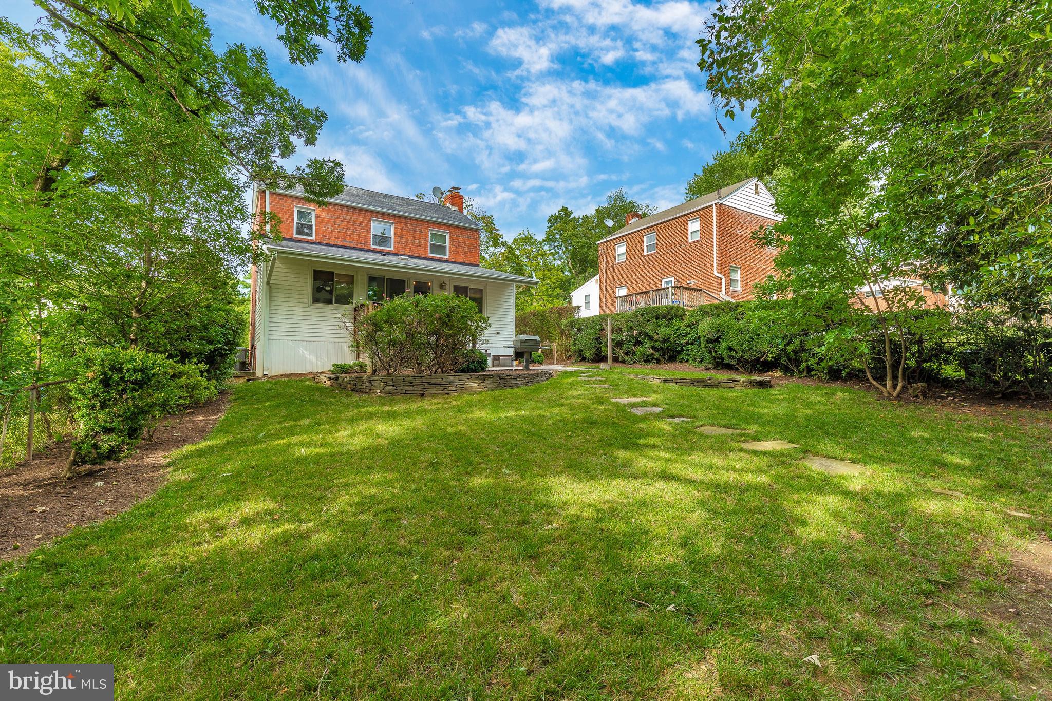 2702 Avena Street Silver Spring, MD 20902 - Photo 2 of 36 Exterior (Rear)