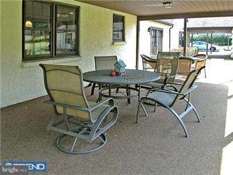 2814 Edge Hill Road Huntingdon Valley, PA 19006 - Photo 11 of 12 Gallery Image 11