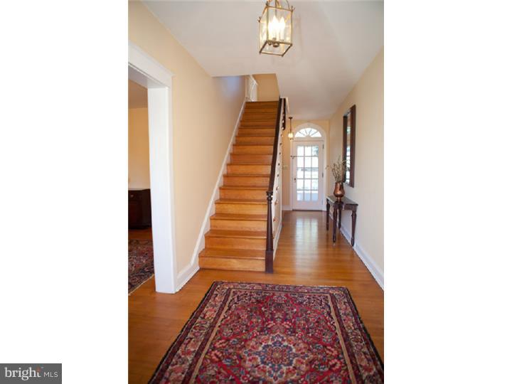 116 South Providence Road Wallingford, PA 19086 - Photo 2 of 24 Foyer