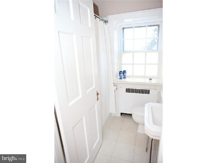 116 South Providence Road Wallingford, PA 19086 - Photo 17 of 24 Bathroom