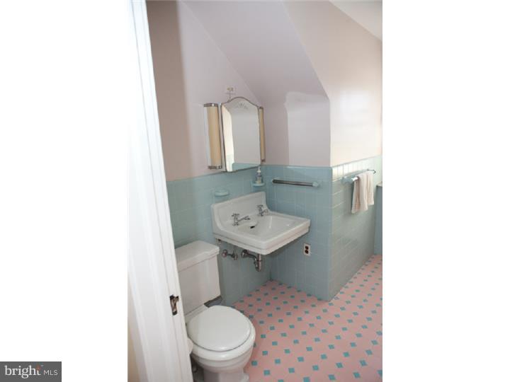 116 South Providence Road Wallingford, PA 19086 - Photo 19 of 24 Bathroom