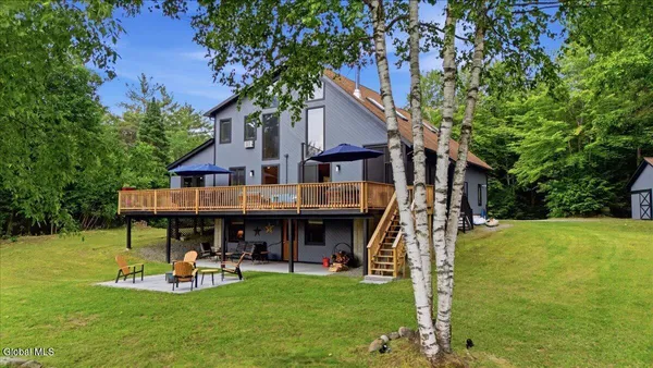 $699,900 | 342-346 Starbuck Hill Road, Chester, NY 12817