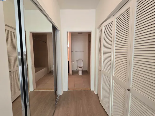 $385,000 | 585 9th Street, Unit 422, Oakland, CA 94607