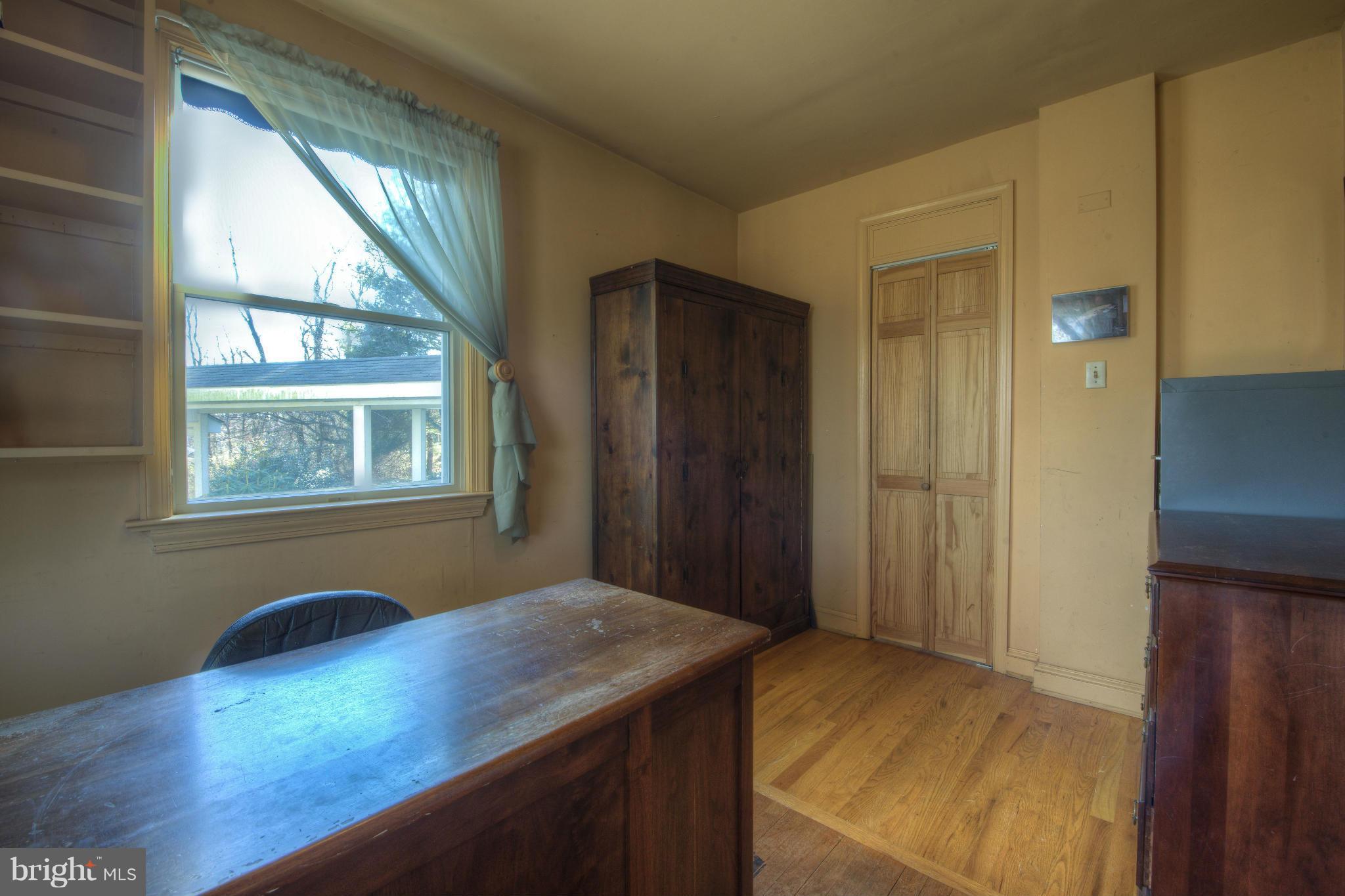 2047 Hunter Mill Road Vienna, VA 22181 - Photo 11 of 30 Interior (General)