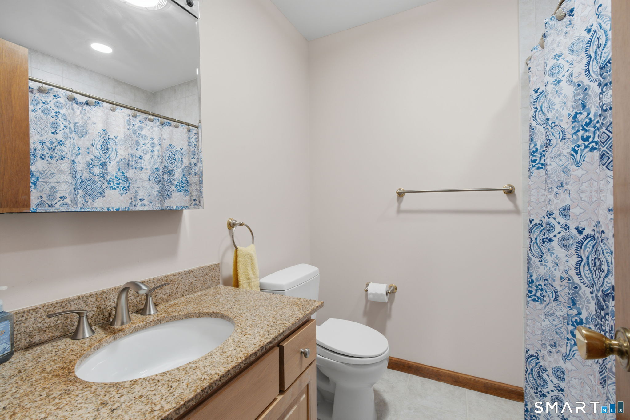 49 Bay Path Way, Unit 49 Branford, CT 06405 - Photo 21 of 30