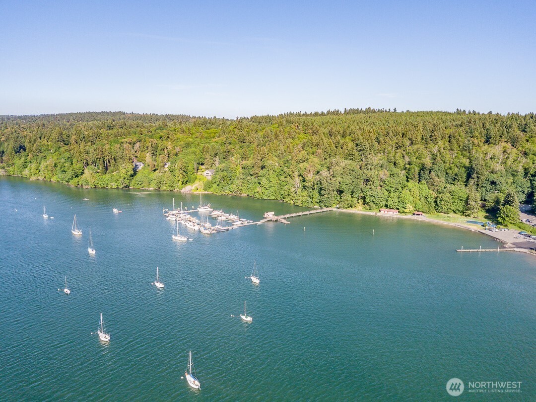 23835 Dockton Road Southwest Vashon, WA 98070 - Photo 33 of 38 a view of lake view and mountain