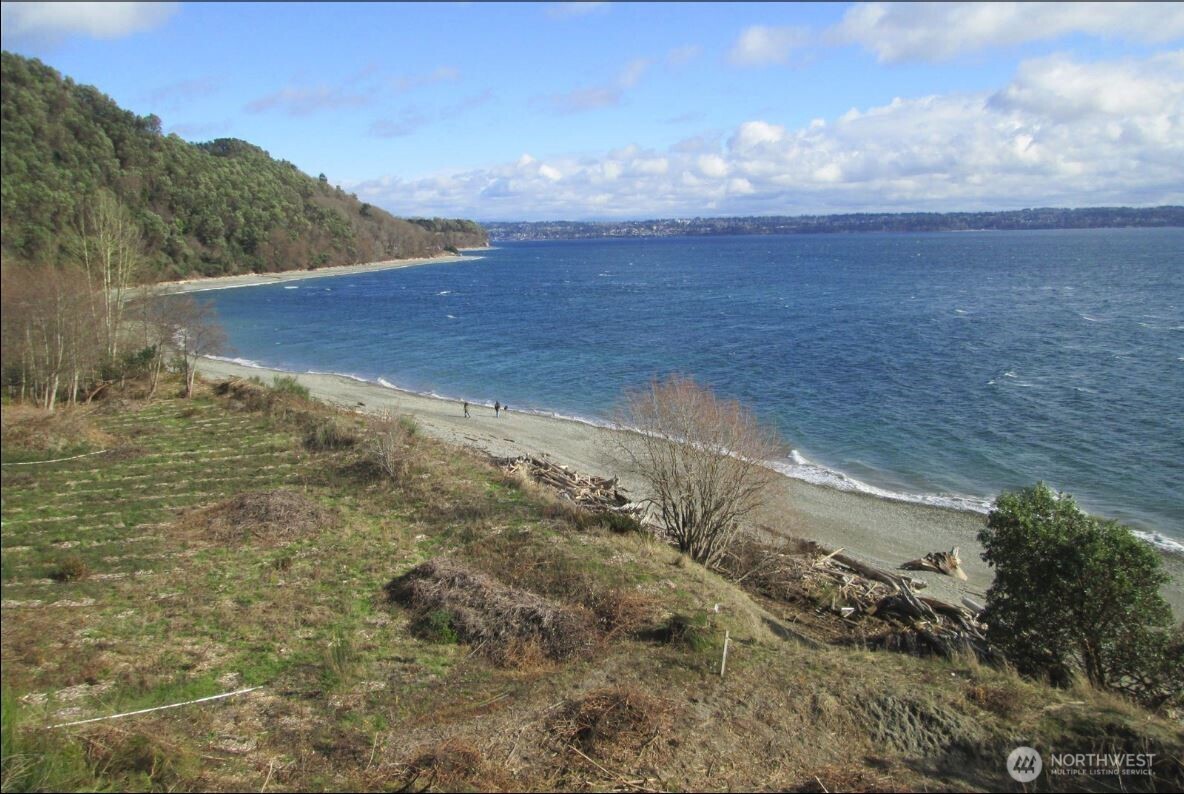 23835 Dockton Road Southwest Vashon, WA 98070 - Photo 38 of 38 a view of beach and ocean
