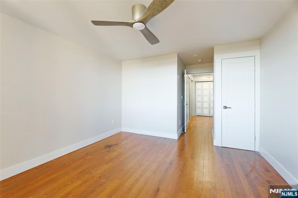 2200 North Central Road, Unit 10J Fort Lee, NJ 07024 - Photo 17 of 26