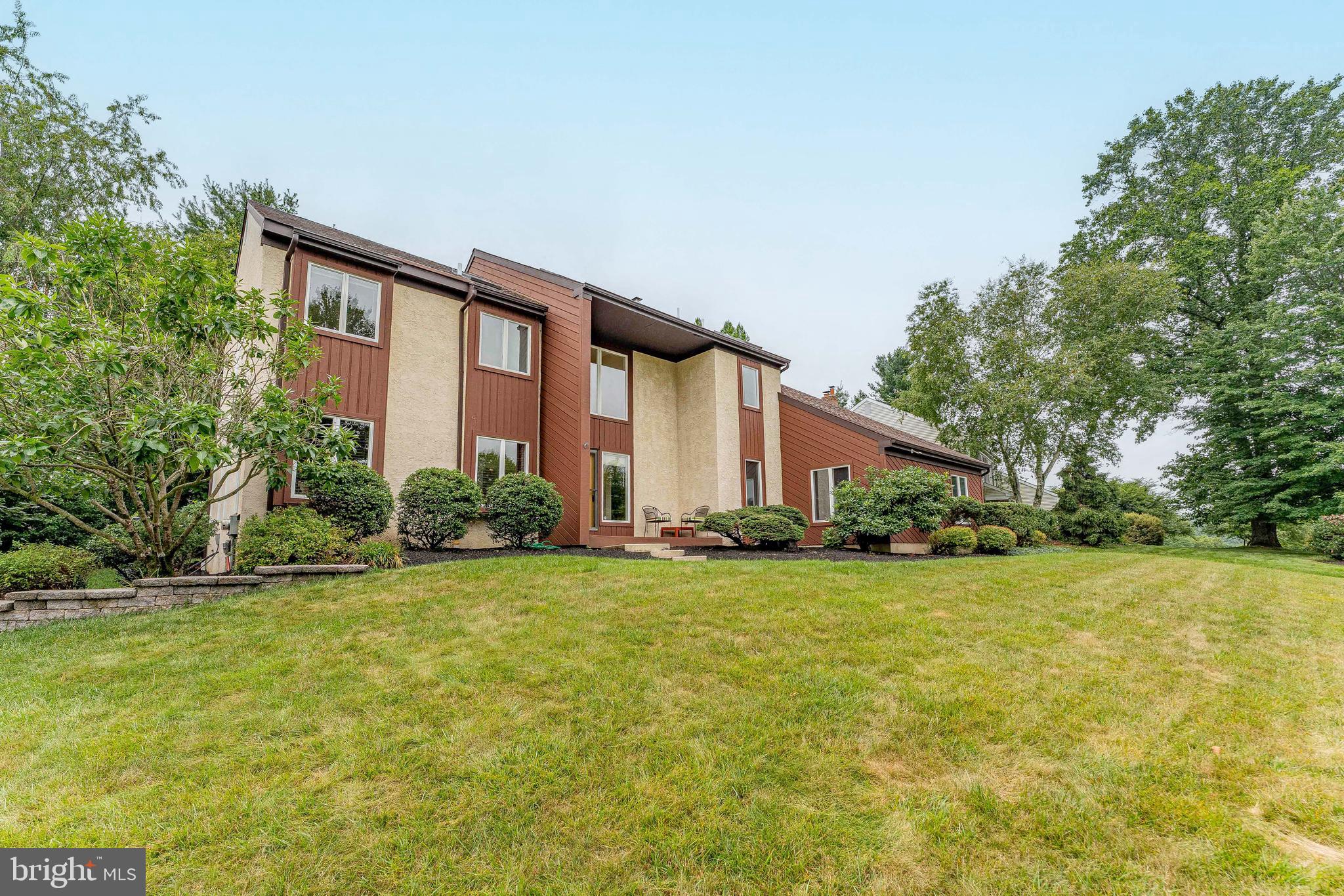 273 Spring Run Lane Downingtown, PA 19335 - Photo 5 of 66 Gallery Image 5