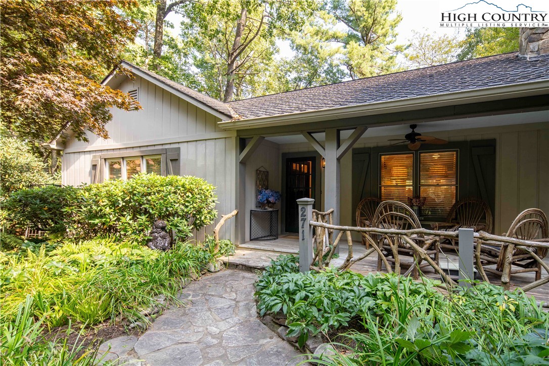 a house view with a outdoor space