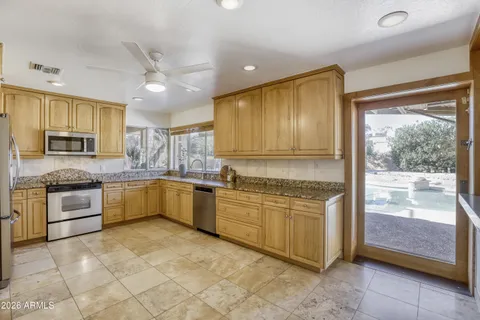 $3,475,000 | 4912 East Arroyo Verde Drive, Paradise Valley, AZ 85253