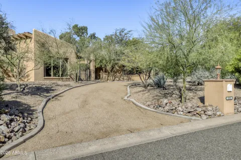 $3,475,000 | 4912 East Arroyo Verde Drive, Paradise Valley, AZ 85253
