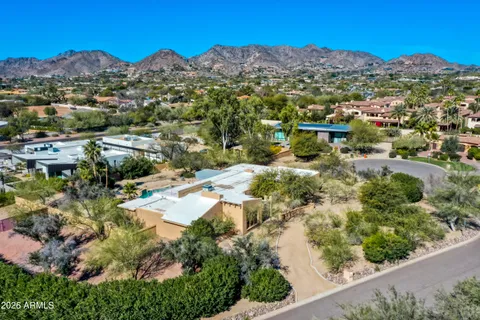 $3,475,000 | 4912 East Arroyo Verde Drive, Paradise Valley, AZ 85253