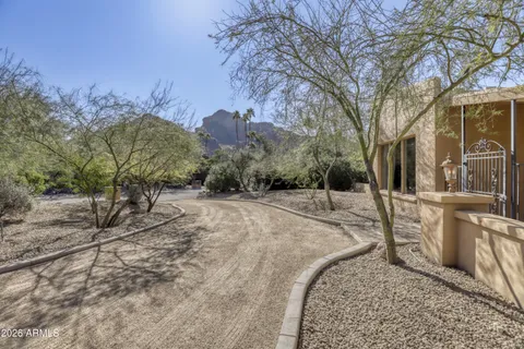 $3,475,000 | 4912 East Arroyo Verde Drive, Paradise Valley, AZ 85253