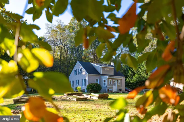 a view of front door of house