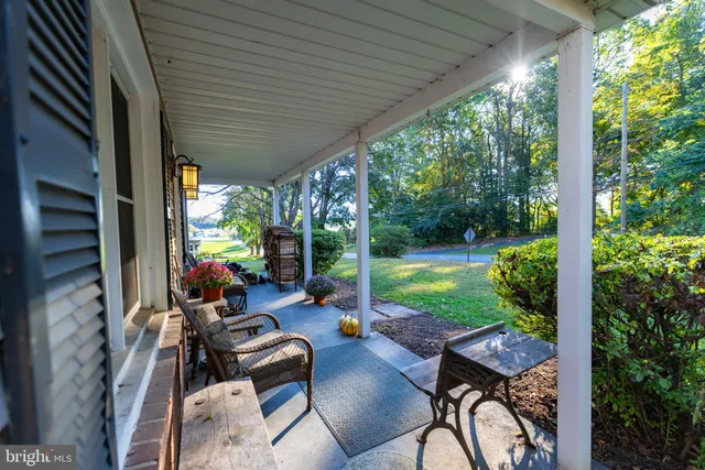 $225,000 | 2074 White Oak Road, Strasburg, PA 17579