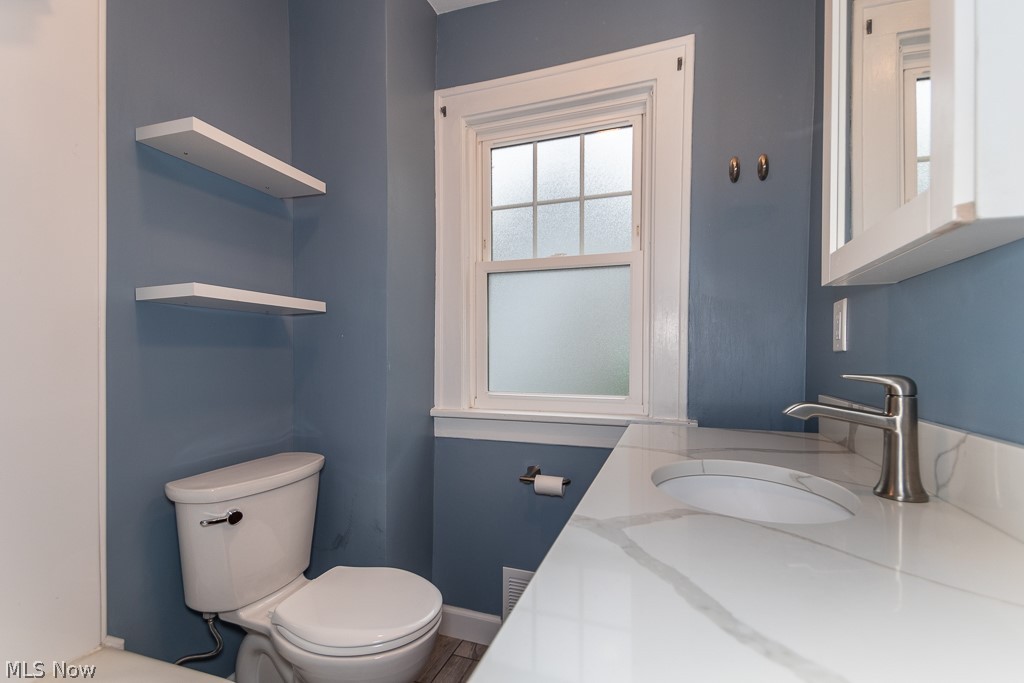 851 Englewood Road Cleveland Heights, OH 44121 - Photo 15 of 30 Gallery Image 15