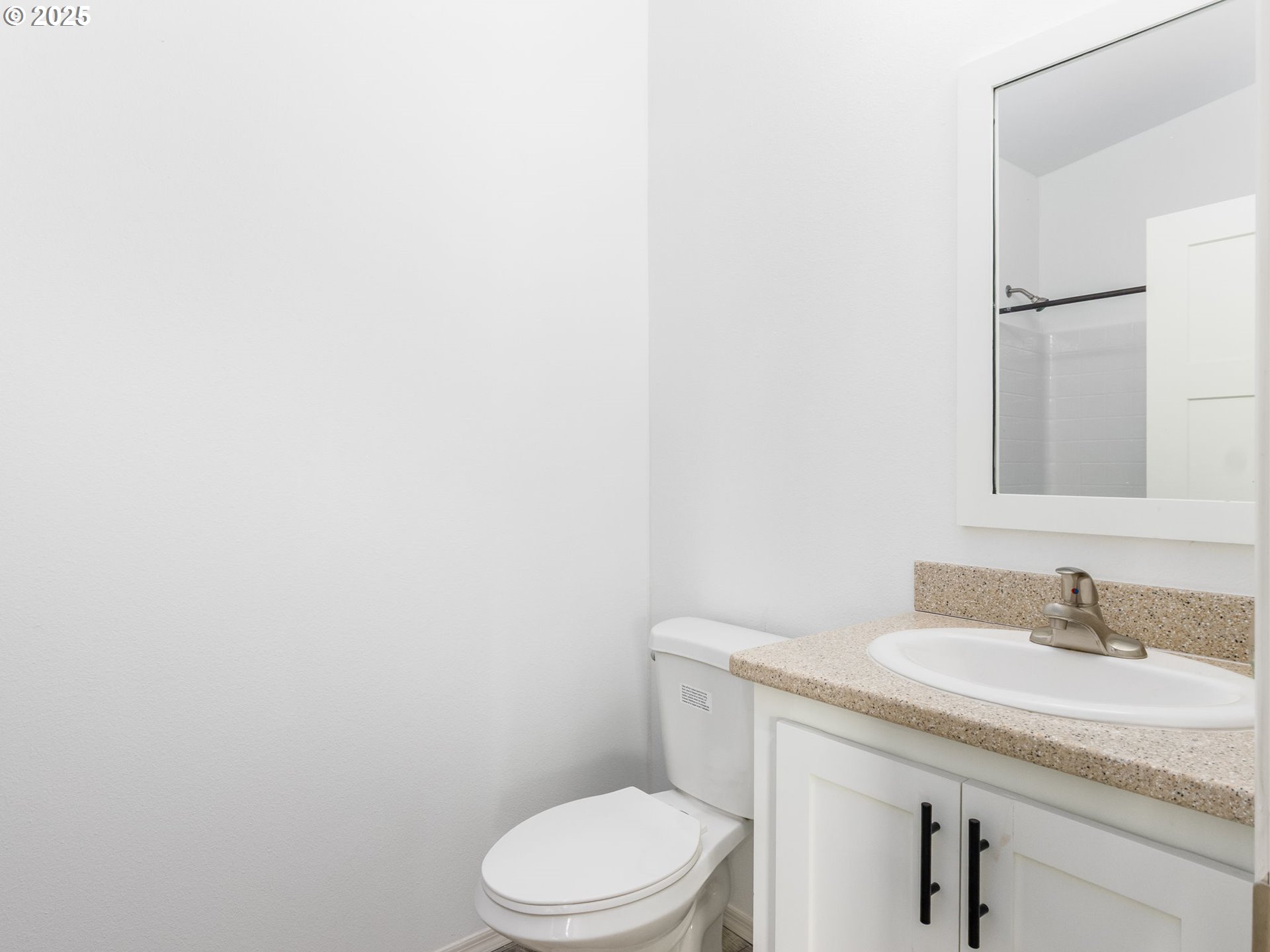 570 North 10th Avenue, Unit 2 Cornelius, OR 97113 - Photo 13 of 21