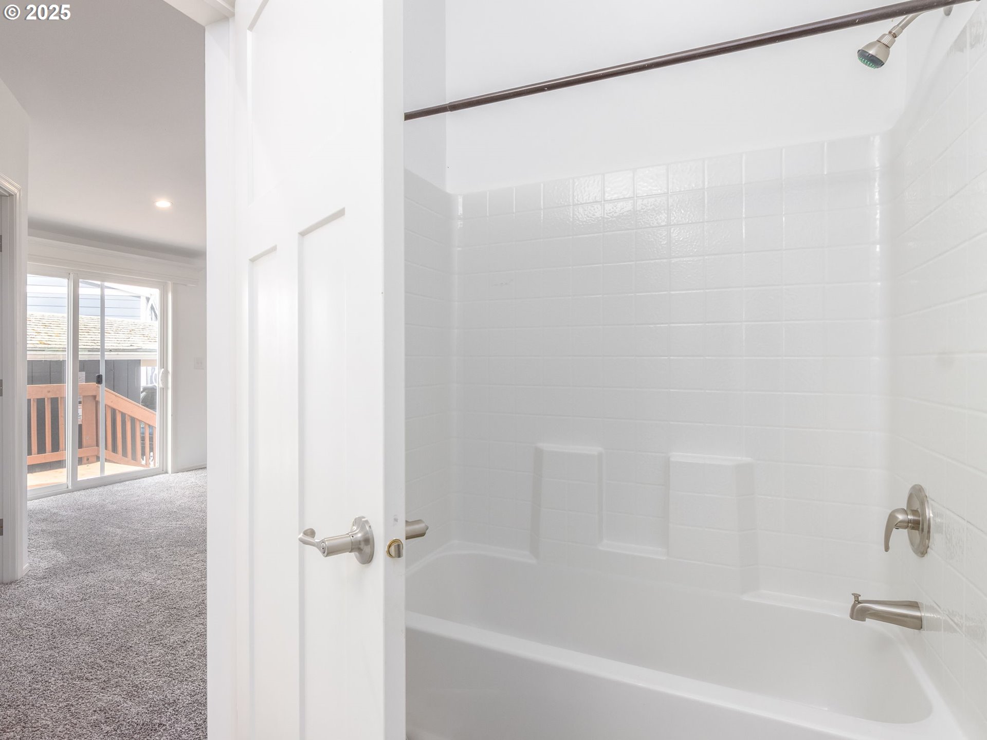 570 North 10th Avenue, Unit 2 Cornelius, OR 97113 - Photo 15 of 21