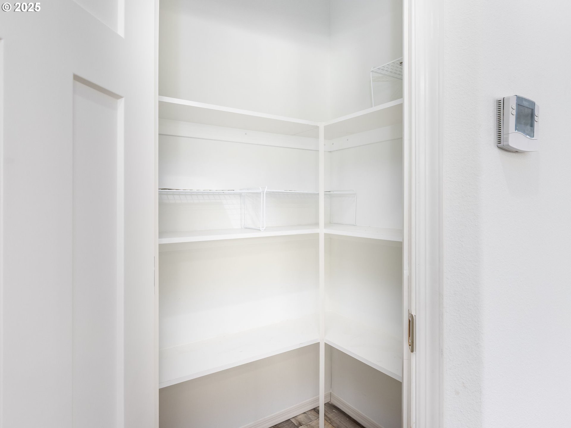 570 North 10th Avenue, Unit 2 Cornelius, OR 97113 - Photo 17 of 21