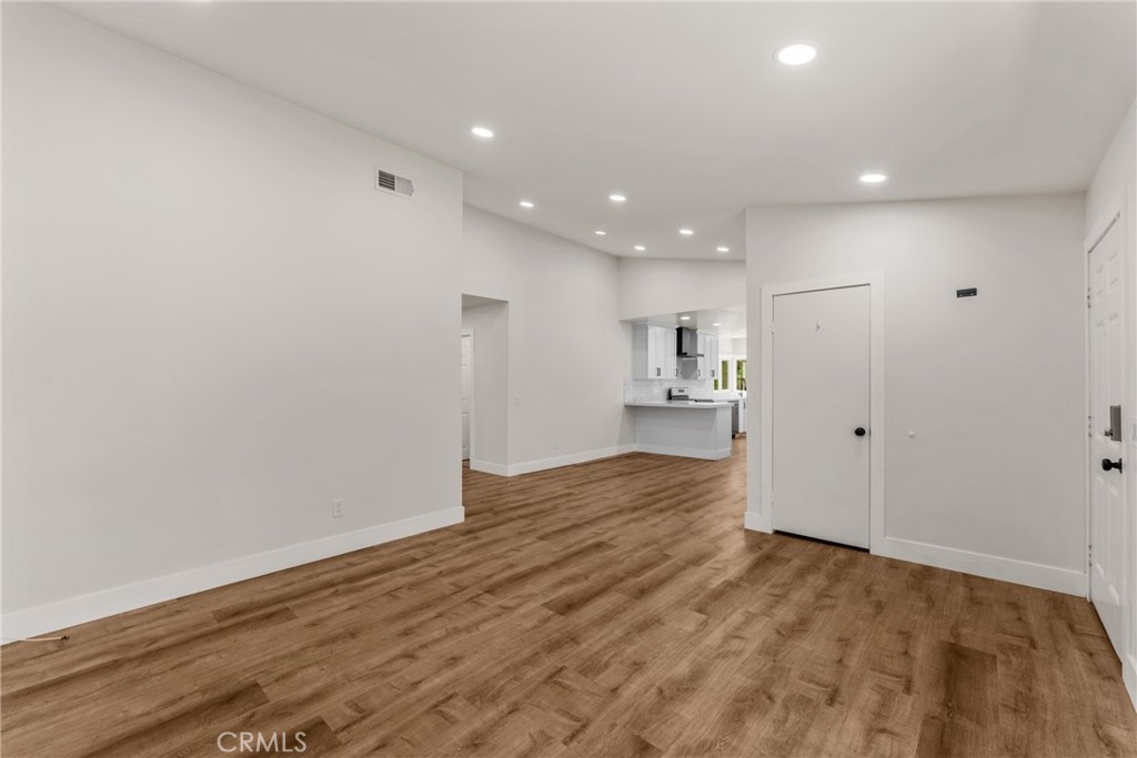 2835 Capricorn Circle Riverside, CA 92503 - Photo 6 of 38