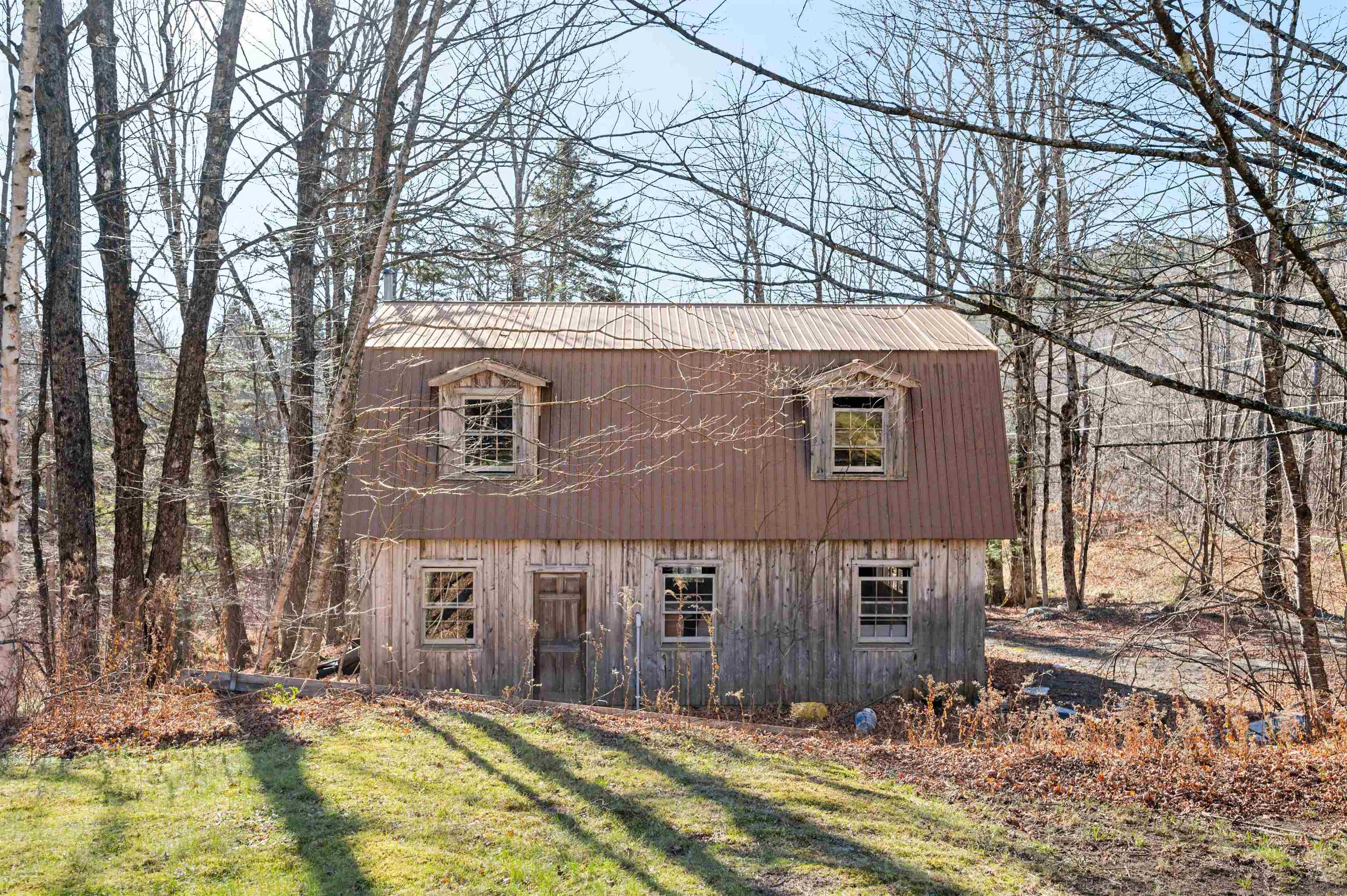 379 Frost Road Northfield, VT 05663 - Photo 18 of 58
